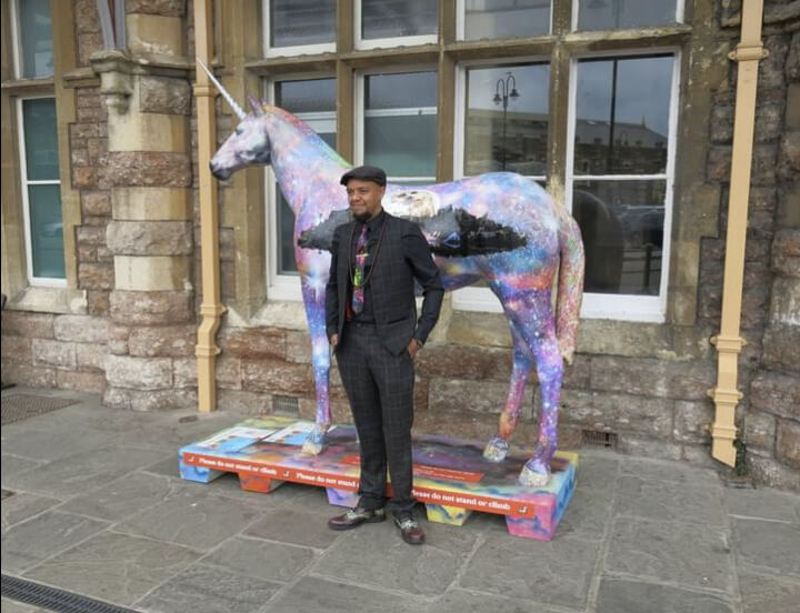 Vinyl wrapping a unicorn for Bristol Unicorn Fest 2023